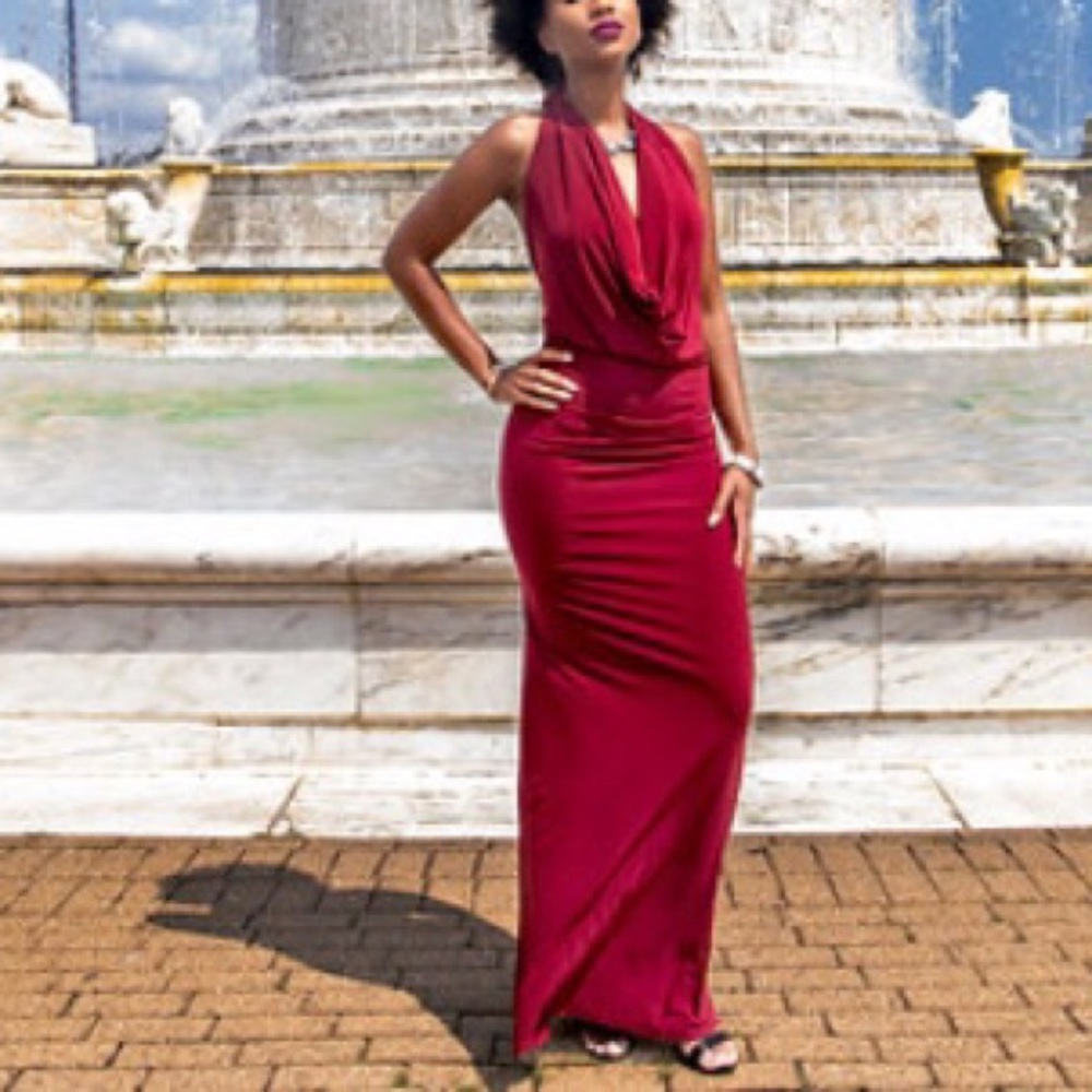 Elegant Evening Dress in Wine